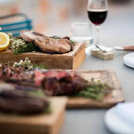 Petra & Fos Boutique & Ξενοδοχείο