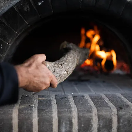 Petra & Fos Boutique & 4*