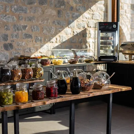 Petra & Fos Boutique & Ξενοδοχείο