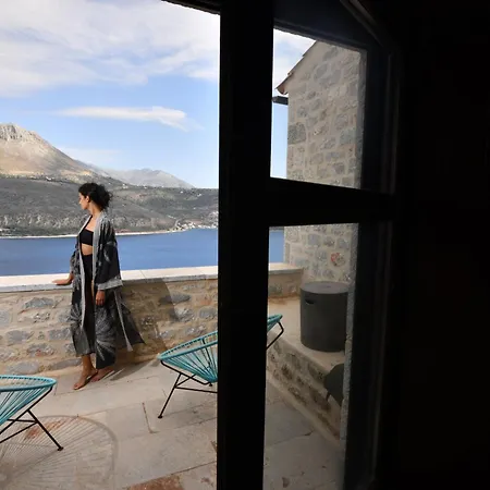 Petra & Fos Boutique & 호텔 4*