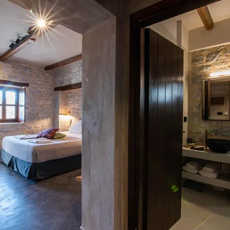 Ξενοδοχείο Petra & Fos Boutique & 4*