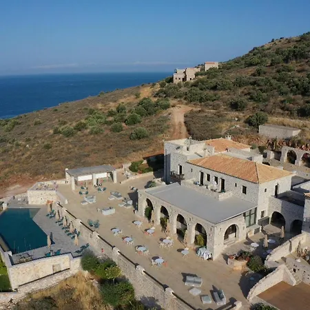 Petra & Fos Boutique & 4*