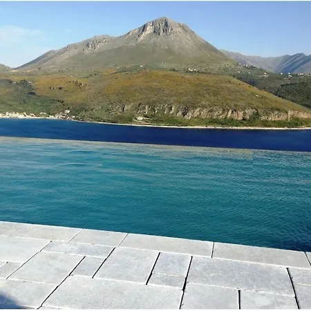 호텔 Petra & Fos Boutique & 이틸로