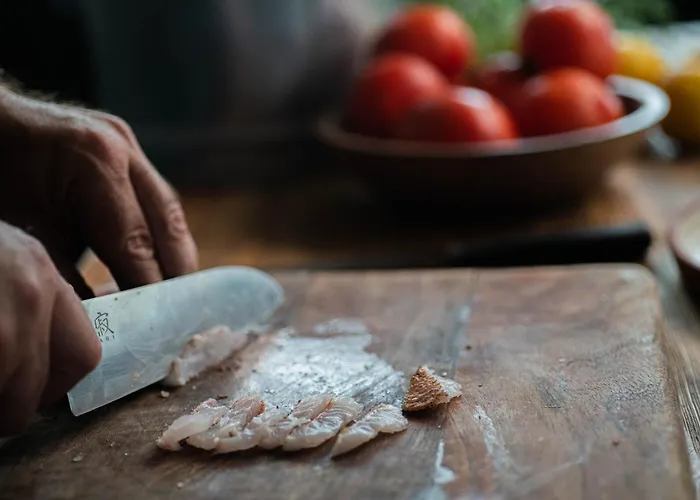 Petra & Fos Boutique & אויטילון