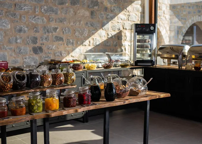 Petra & Fos Boutique & Hotel