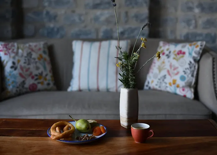 Petra & Fos Boutique & 4* Oítilon