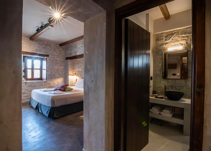 Hotel Petra & Fos Boutique & 4*