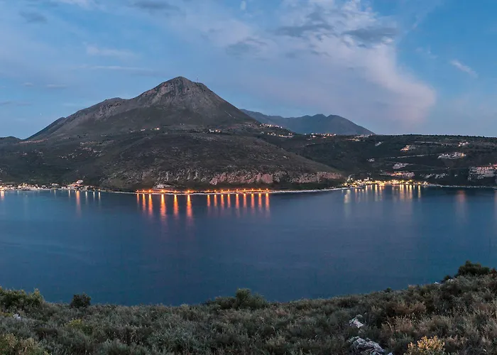 Petra & Fos Boutique & 4*