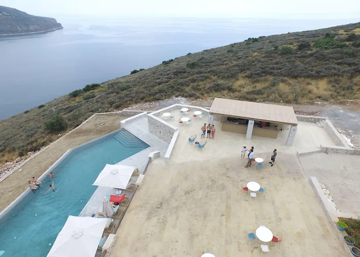 Petra & Fos Boutique & Hotel